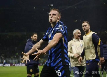 力斩拜仁巴萨,他的留队大有希望?