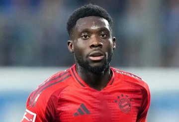 重大打击!拜仁宣布左后卫阿方索戴维斯赛季报销,国米看到欧冠四强曙光