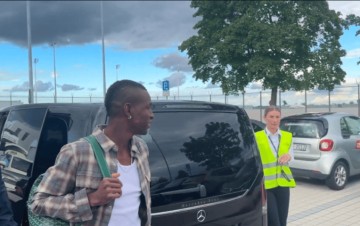 史上最扯?杰克逊刚落地慕尼黑 切尔西:取消交易 上飞机回伦敦