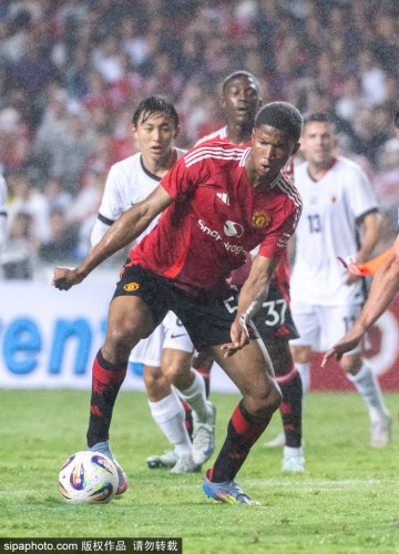 曼联香港行口碑雪崩!主办方罕见开炮:水平太次,票房都卖不完!