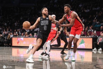 沃特福特22分里夫斯17分 篮网送鹈鹕4连败