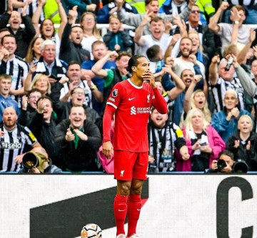 巴黎送走五名球员,利物浦欲购阿劳霍6000万