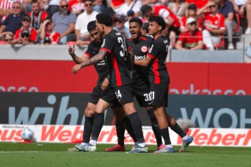 1-0到1-3！收官战梦碎跌出前4 五大联赛百年老店无缘首次参加欧冠