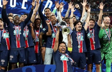 巴黎欧冠最后一步！横扫三冠，国米面临考验