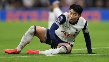 受伤实锤!热刺官宣孙兴慜伤情,扭伤脚踝无缘生死战!