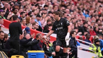 韦斯特维尔德谈利物浦传奇赛:能为社区做贡献真的太棒了